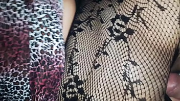Preview 4 of Old Porn Xxxii Video - socando o pau na xaninha com meia