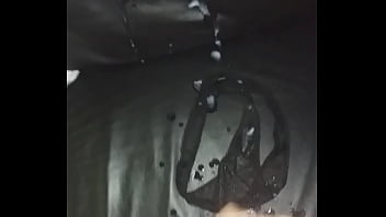 Preview 4 of Arab Gay Gyptien - Extreme Cumshot in dirty Panty (wearing pantyhose)