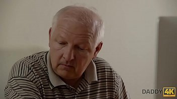 Preview 1 of Mrs Styles Porn - 4K. Guy repairs computer while fucks his comely girlfriend