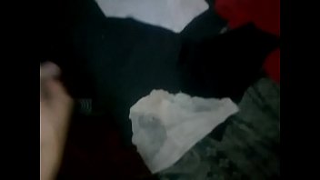 Preview 2 of Milf Adult Man - Me masturbo y ense&ntilde_o algo de mi colecci&oacute_n.
