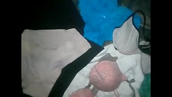 Preview 1 of Milf Adult Man - Me masturbo y ense&ntilde_o algo de mi colecci&oacute_n.