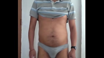 Preview 3 of Hot Mature Kfoster Taking A Bath - Me gusta modelar en calzones
