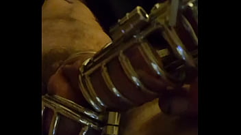 Preview 1 of Room Granny Tease - davros862