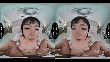 Preview 4 of Sexi Vidio Daunlod - UP CLOSE VR - Petite Marica Hase Lets Parker Ambrose Play With Her Clit Then Tries To Take His BWC