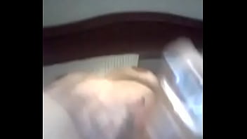 Preview 2 of Thirsa Sex Video - Mi puta jugando con un desodorante