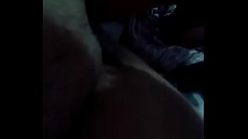 Preview 3 of Hoy Close Vagina Girl Xxx - Enfiei o cabo da escova na buceta e gozei pt 2