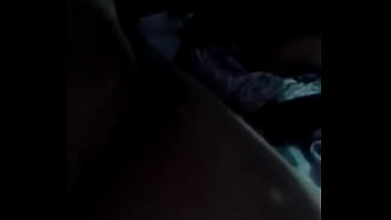 Preview 4 of Hoy Close Vagina Girl Xxx - Enfiei o cabo da escova na buceta e gozei pt 2