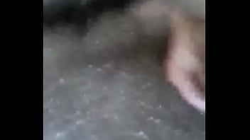 Preview 1 of Sxe Fak - India manda v&iacute_deo a su amante y sus hijos la acachan