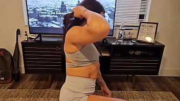 Preview 1 of Heoms S - Muscle Mommy Step Sis Gives Me A Workout : Danny Dirt : Fit Vixen :
