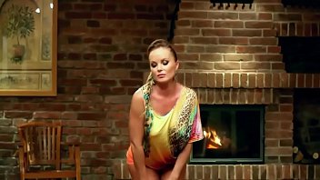 Preview 1 of Hindi Katirina Xxx - Hermosa hermosa masturb&aacute_ndose
