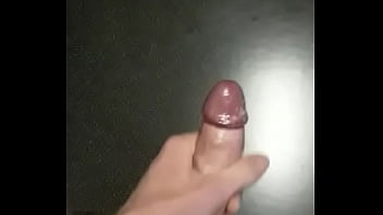 Preview 3 of Amiga Consolando A Outra - 1st Cumshot!