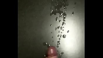 Preview 4 of Amiga Consolando A Outra - 1st Cumshot!
