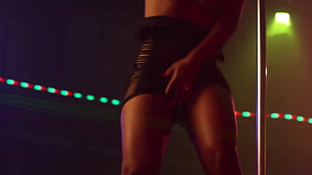 Preview 2 of Indian Sdesi Xxx - What&#039_s her name? from show narcos season 3 e10
