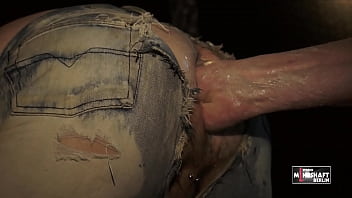 Preview 2 of Lossing Virgint - This is Studio Mineshaft Berlin