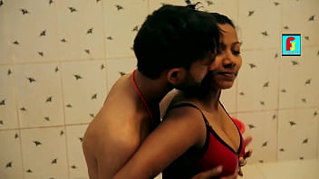 Preview 4 of Hq Porn Televandion - Hot Girl Bathing in Red Bra