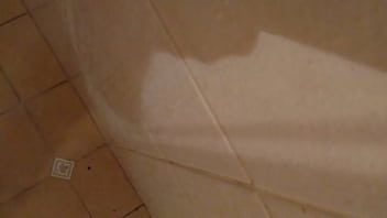 Preview 3 of Hd Zoo Xxx Com - Batendo uma no chuveiro