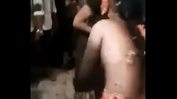 Preview 3 of Very Little Girl Sexxy Vidio - Tamil girl nude dance