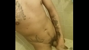 Preview 4 of Desperate Amateurs Calyope - Quieres un poco de leche?