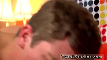 Preview 4 of Garil Cudaee Doug - Americans gay sex You get to see these two super hot twinks go on a
