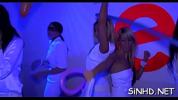 Preview 1 of Ngeto Memek Berlendir - Hot sirens are sharing succulent tits and love tunnels in the club