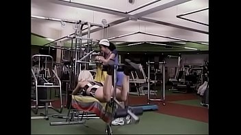 Preview 1 of Kolkata Sonagachixxx - Horny sluts training in gym