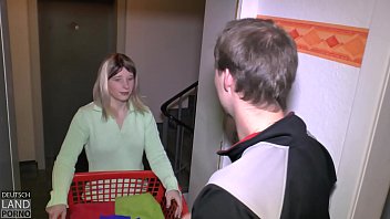 Preview 1 of Poka Chut - Mietshaus - Der Schl&uuml_pferklau im Keller macht das  - Kennenlernen - schneller