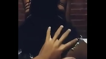 Preview 4 of Zzzpussy Licking Com - Gostosa rebolando no colo