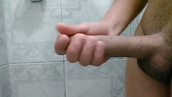 Preview 1 of Gym Locker Room 4 - Roludo gozando