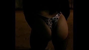 Preview 2 of Fica I Provoac Tat L La Sex - cdzinha sentando com