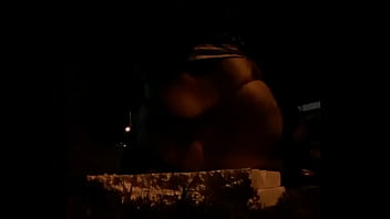 Preview 3 of Bike Julia - cdzinha sentando com