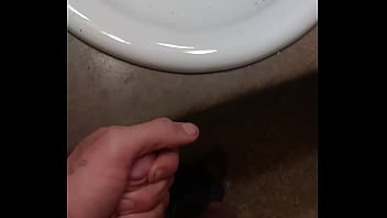 Preview 1 of Wwwpornv - Solo male Funmalefreak69