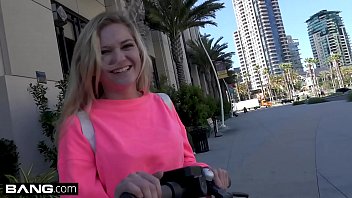 Preview 2 of Teeni Moom Son Porn Tube - Bisexual teen Chloe Foster flashes her pussy in public