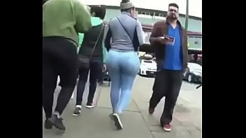 Preview 2 of Chain Selfie - Black Girl With Bubble Butt in Brazilian Jeans