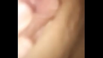 Preview 3 of Bus Hot Porn Best - Morena  molhada