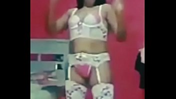 Preview 2 of Daddy Abuses - Mi vecina la encuentro bailando