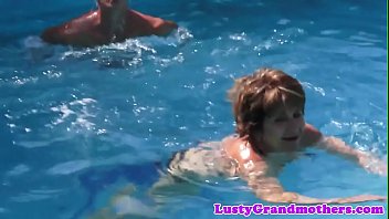 Preview 1 of Kena Rogol Sampai Mengandung - Older mature women seduces young boy
