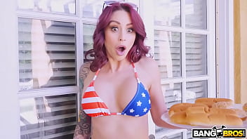 Preview 2 of Usa Sexi Vedio - Awesome 4th Of July Threesome