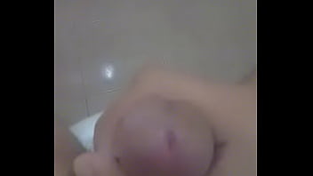 Preview 3 of Orang Geumuk - sacando leche