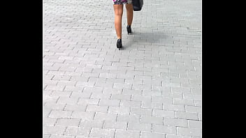 Preview 1 of Sauna Toilet Milf Tube - Непозната девојка
