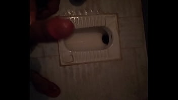 Preview 4 of Bio Lab - My penis toilet pee