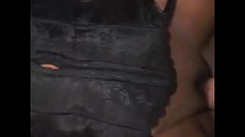 Preview 3 of Xnxx Jepang Bus - Beautiful black woman with big tits and pussy fucked on bed
