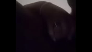 Preview 1 of Now Thats An Ass - She waiting for