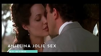Preview 1 of Siliconde Doll - ANGELINA JOLIE HD SEX