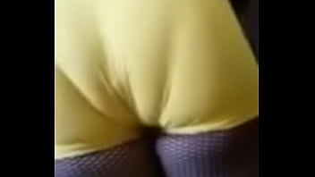 Preview 3 of Izzati Rohzi Sex - Bruna com consolo no cu e shorts