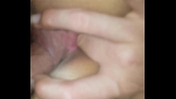 Preview 1 of Straddling Ankles Tickling Feet - Polola chilena se mete dedos anal mientras culeamos