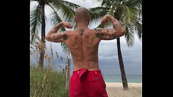 Preview 3 of 3sex Kolkatar - FLEXING BACK AT THE BEACH