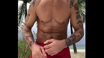 Preview 1 of Sex Jeena Girl - FLEXING AT FORT LAUDERDALE BEACH