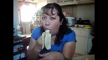 Preview 4 of Military Boy Spank - Mamando pl&aacute_tano con mirna lorena