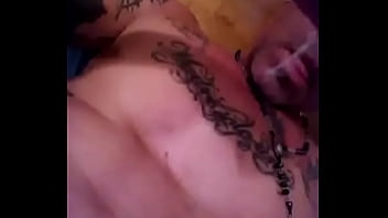 Preview 3 of Farting On Balloon - HETERO ENGA&Ntilde_ADO PRUEBA SU LECHE