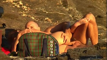 Preview 4 of Raquel Ble - mature couple fuck beach